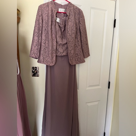 AZAZIE CORNISH MOTHER OF THE BRIDE DRESS WITH JACKET - Picture 6 of 6